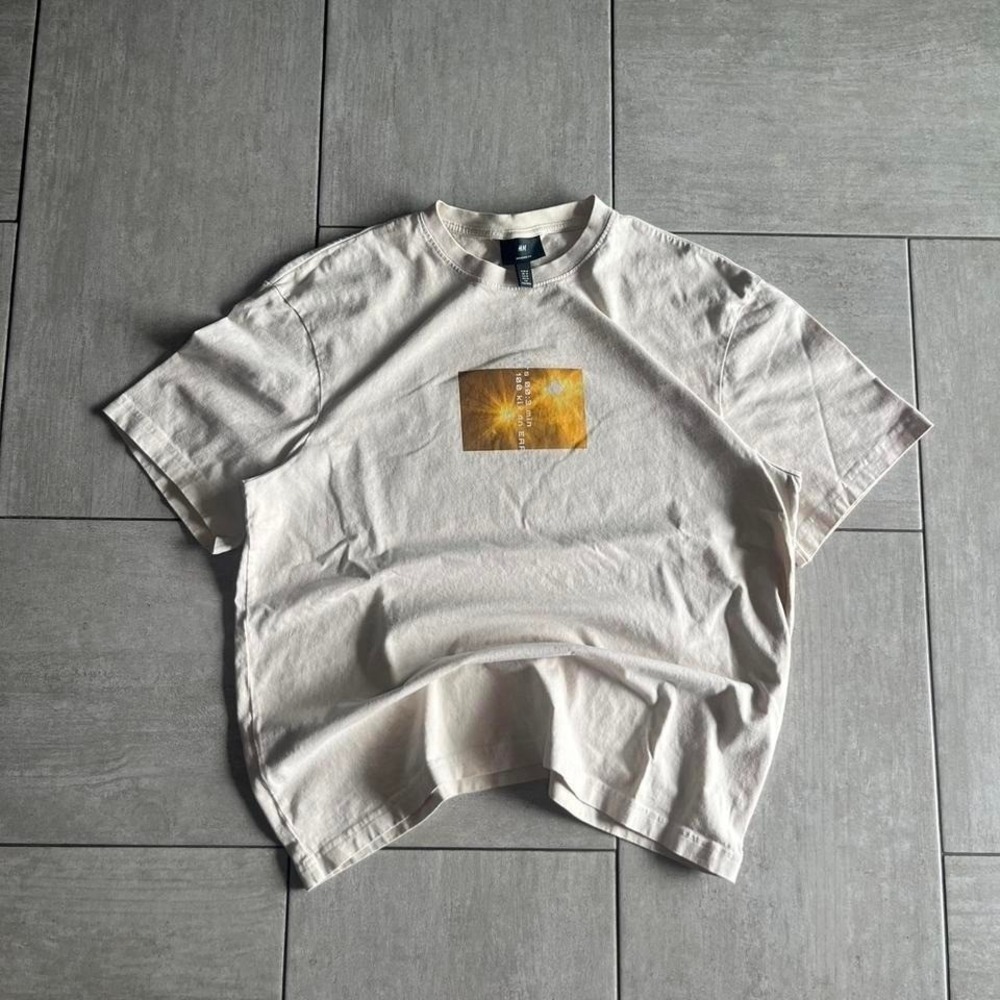 HM Relaxed Fit Graphic Tee Off White Cream Light Scientific Print Shirt Mens M